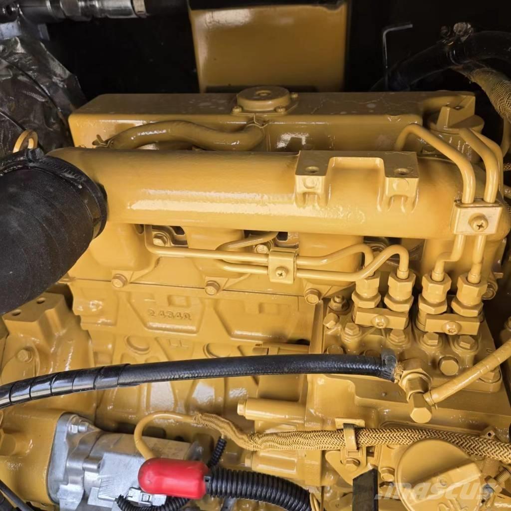 CAT 305 Minigravemaskiner