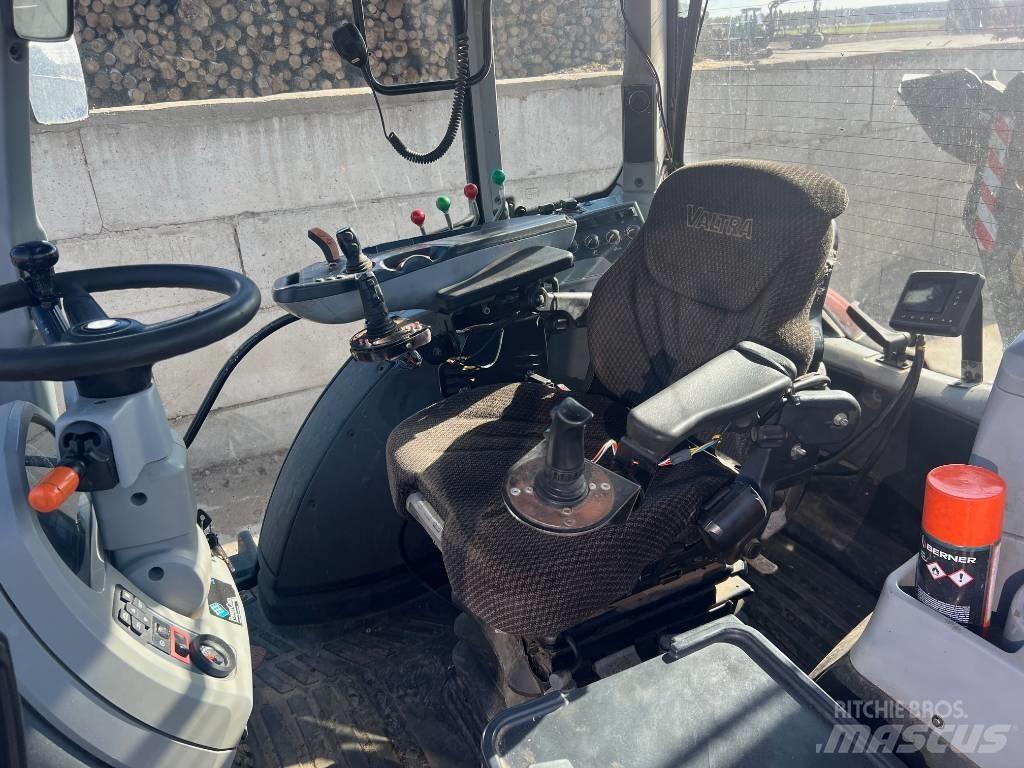 Valtra 234H Udslæbningstraktorer