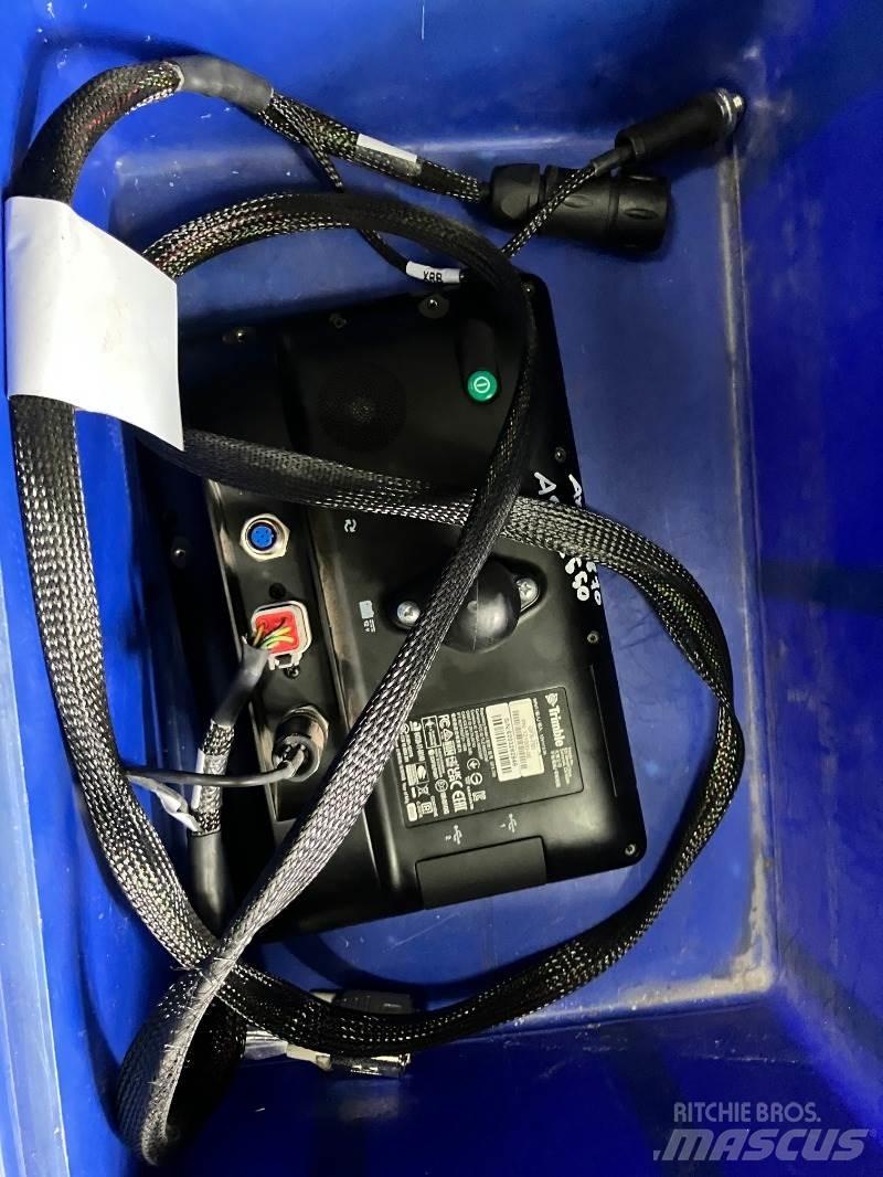 Trimble GFX 750 Andet tilbehør til traktorer