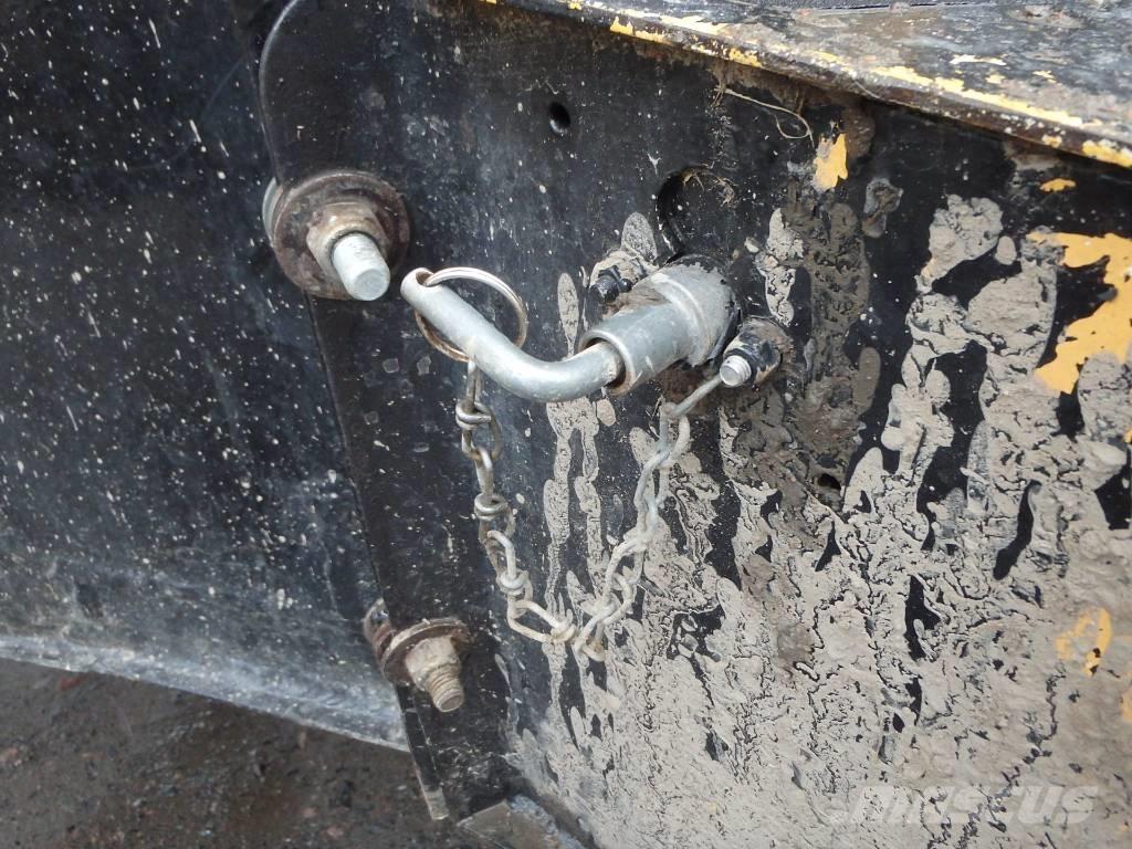 JCB 4 CN Rendegravere