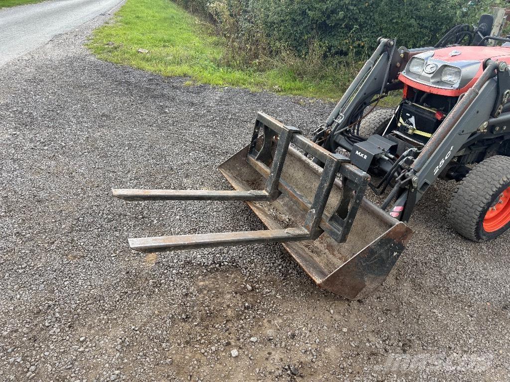 Kubota STV 36 Kompakte traktorer