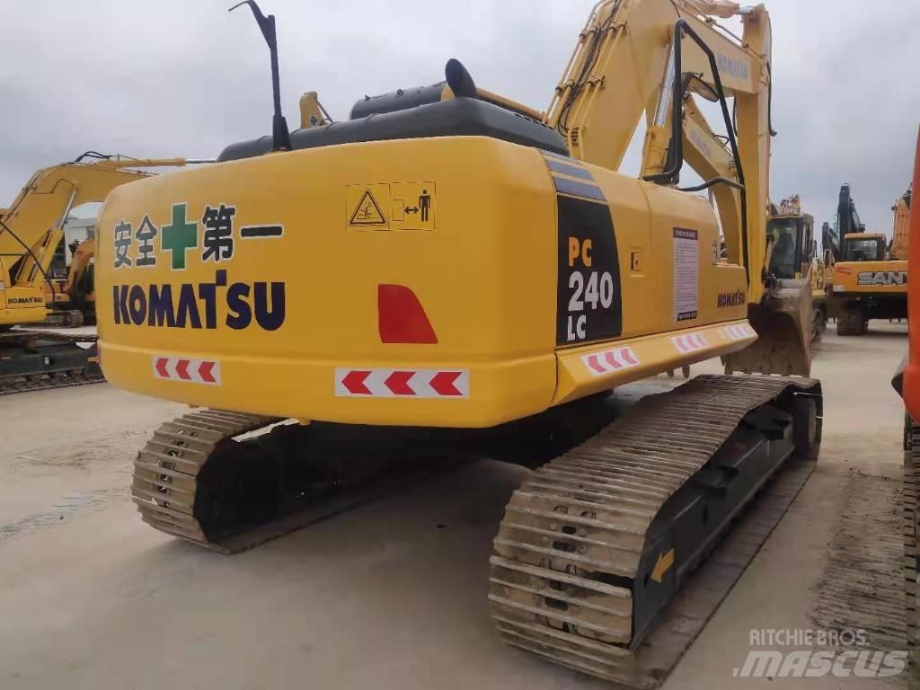 Komatsu PC 240 Gravemaskiner på larvebånd
