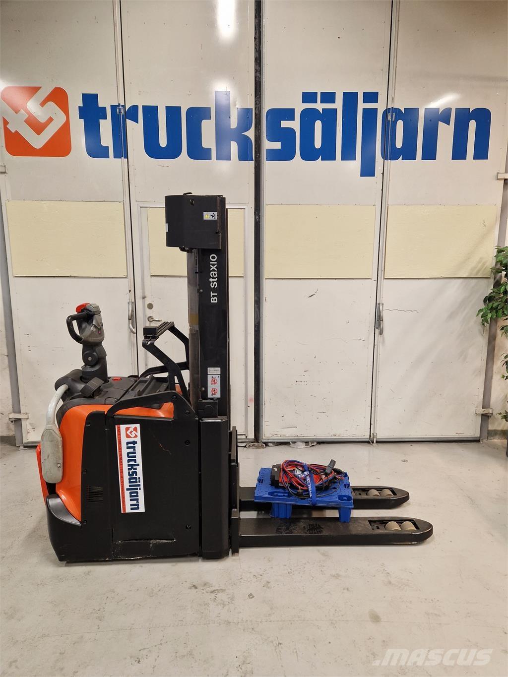 Toyota SPE160L Selvkørende stablere