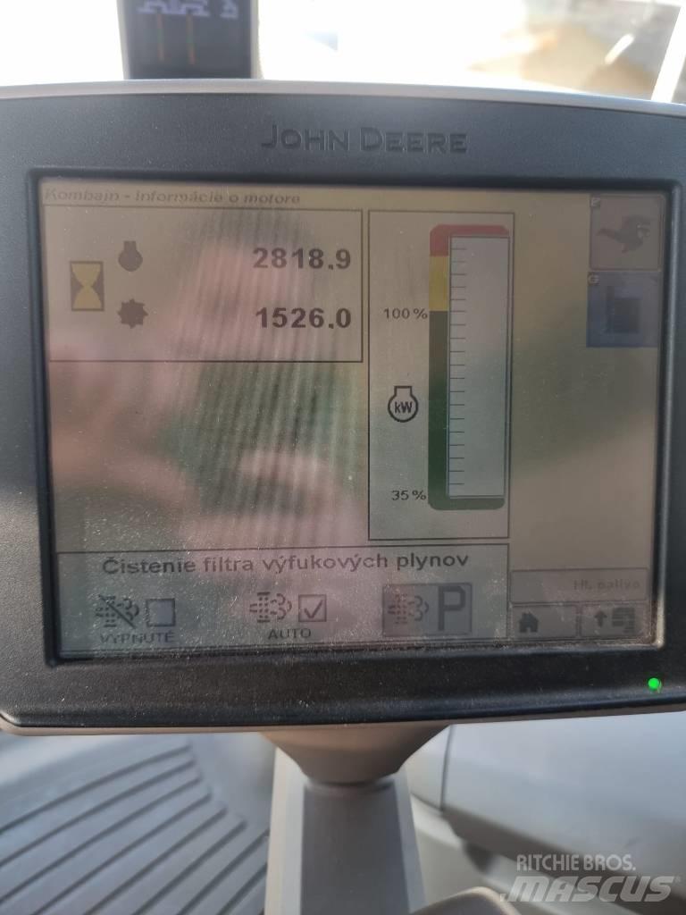 John Deere T 670 i Mejetærskere