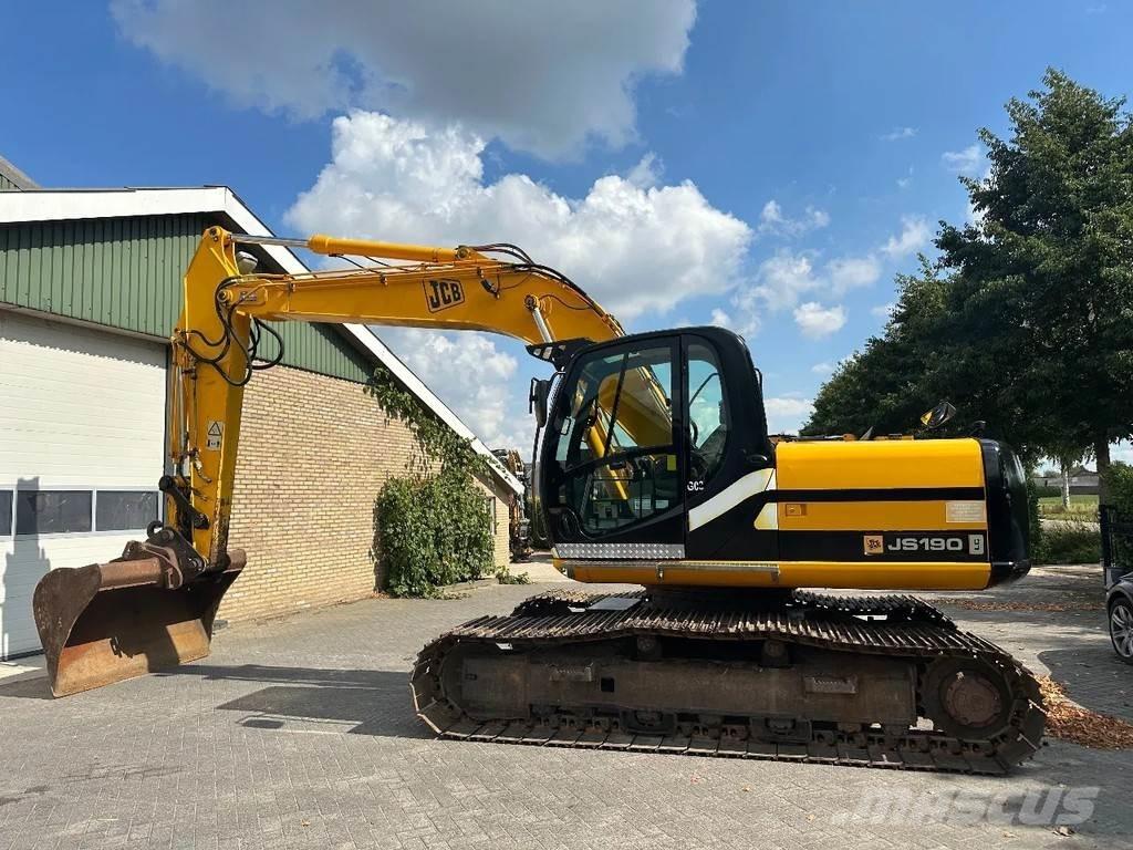 JCB JS190 LC Gravemaskiner på larvebånd