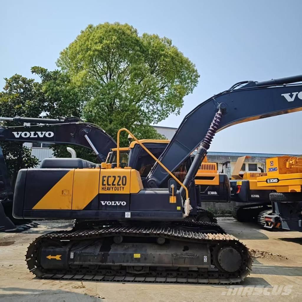 Volvo EC 220 Gravemaskiner på larvebånd