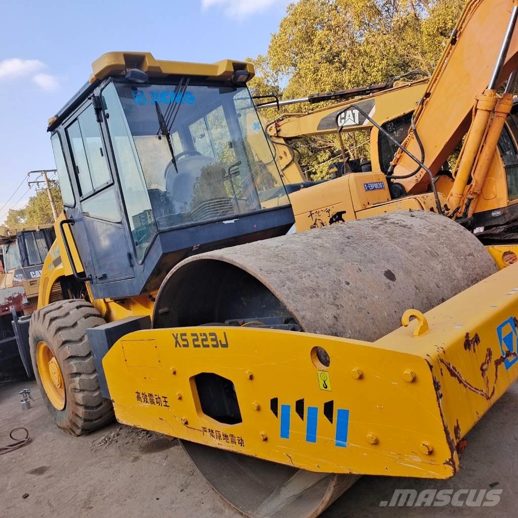 XCMG XS 143 J Enkelt tromle