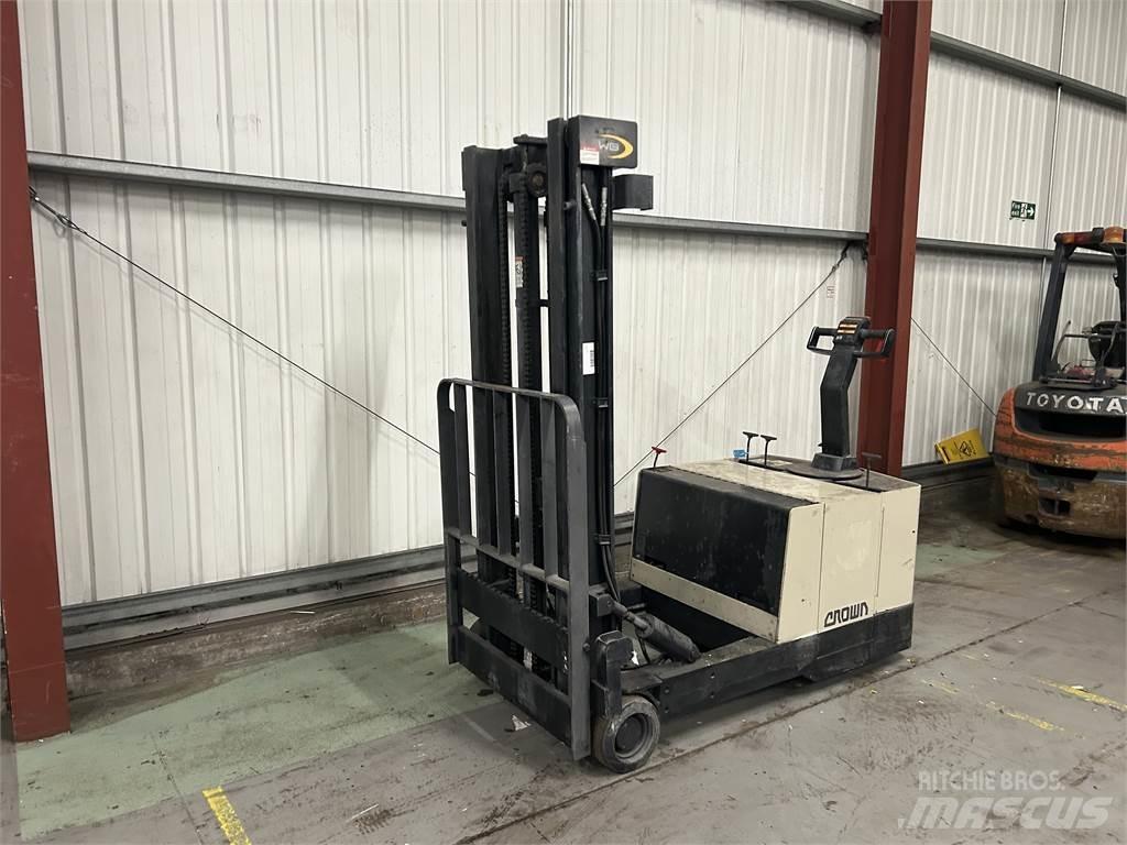 Crown 40WBTL El-palleløftere