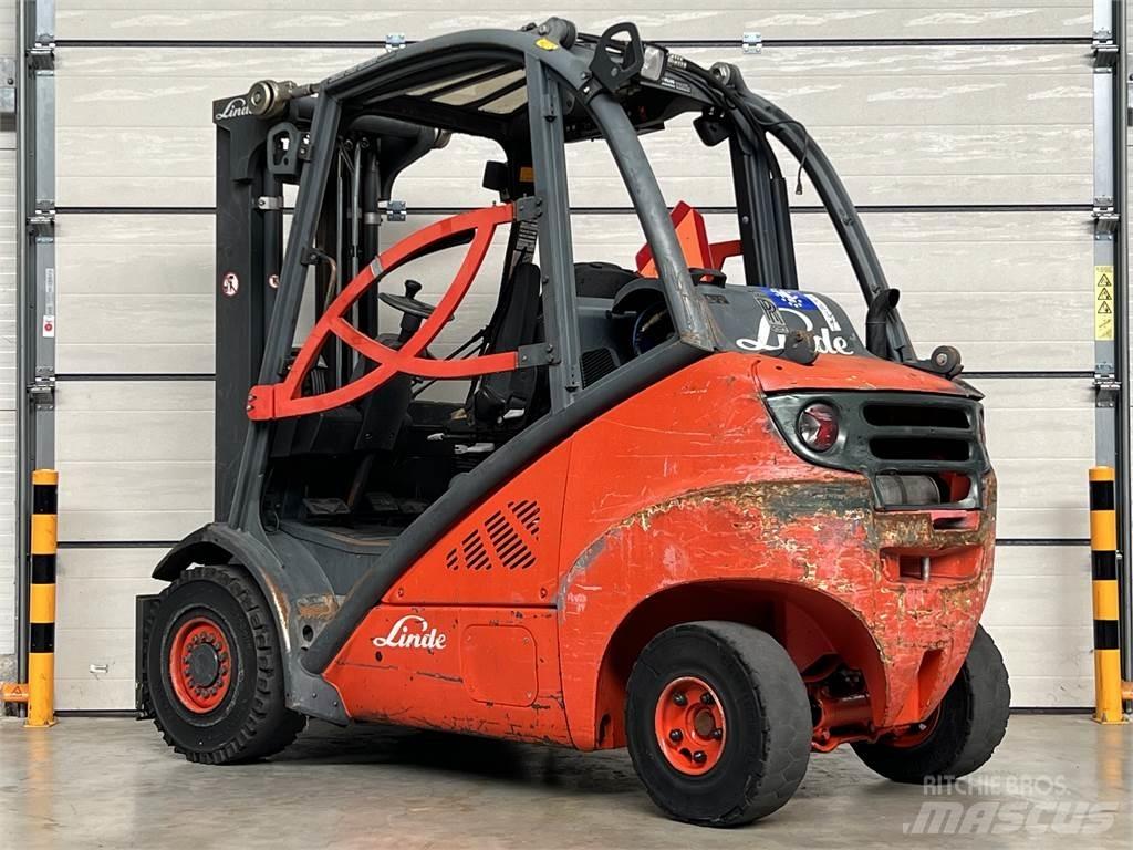 Linde H25T LPG gaffeltrucks