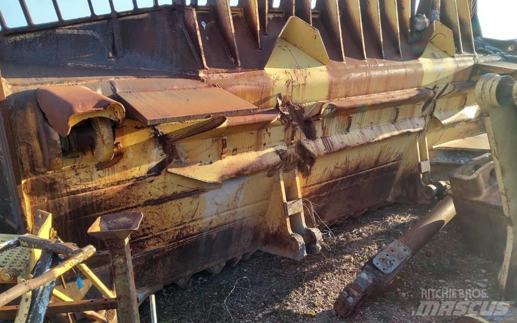 CAT D 11 N Bulldozer på larvebånd