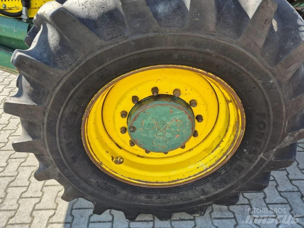 LKT 82 Skider Udslæbningstraktorer