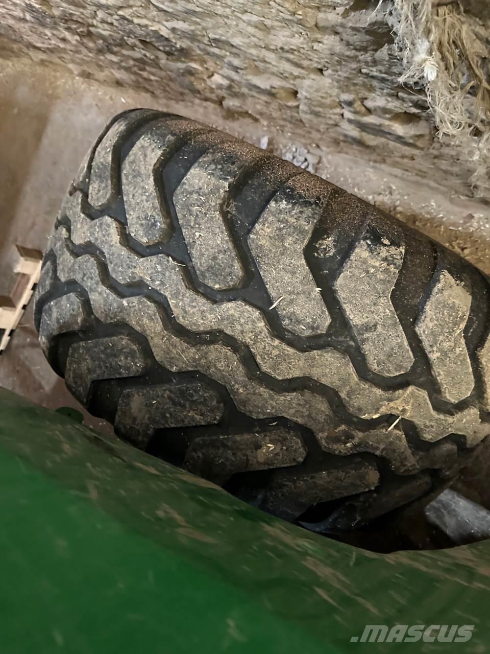 John Deere V461M Rundballe-pressere