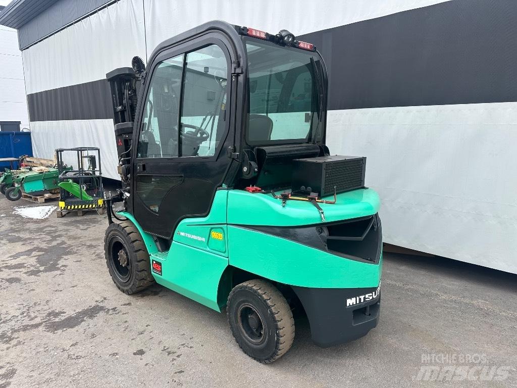 Mitsubishi FD 35 N Diesel gaffeltrucks