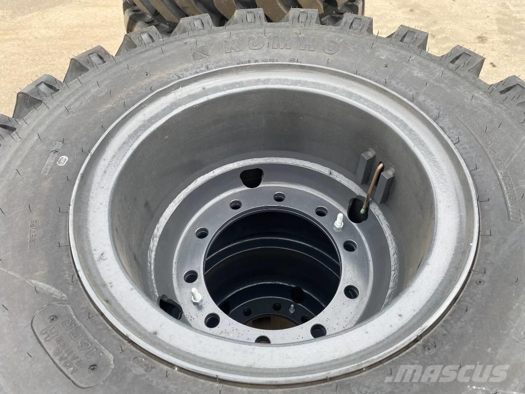 Kumho 10,00-20 Dæk, hjul og fælge