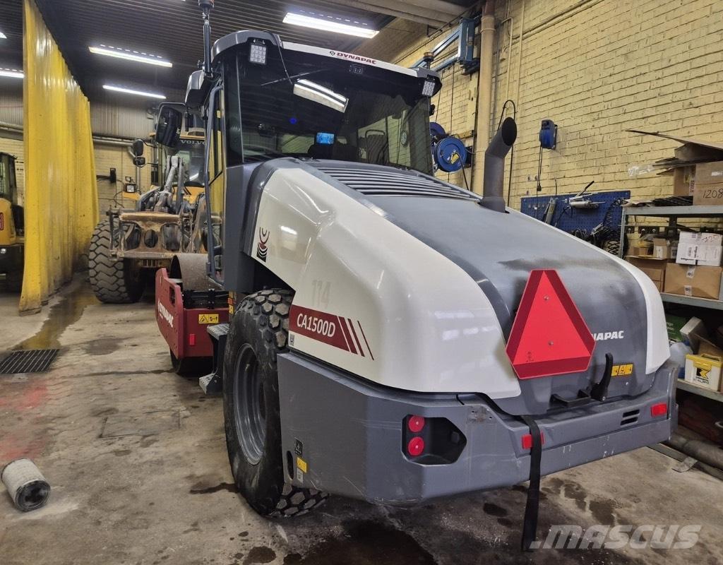 Dynapac CA1500D Enkelt tromle