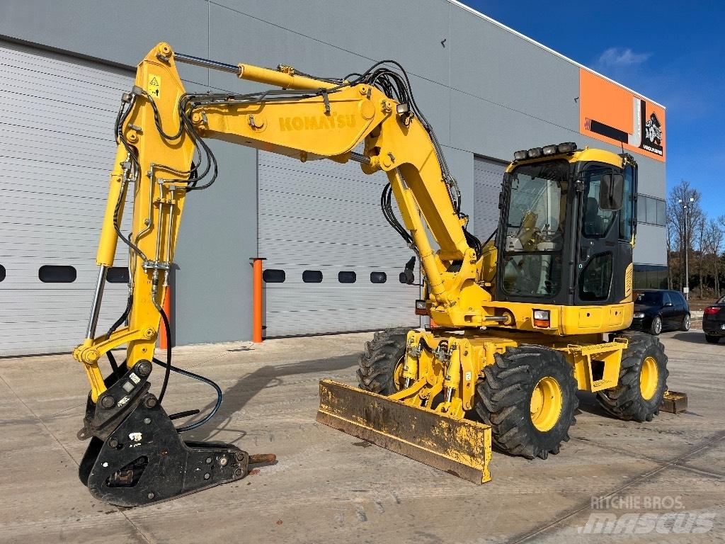 Komatsu PW 98 MR-8 Gravemaskiner på hjul