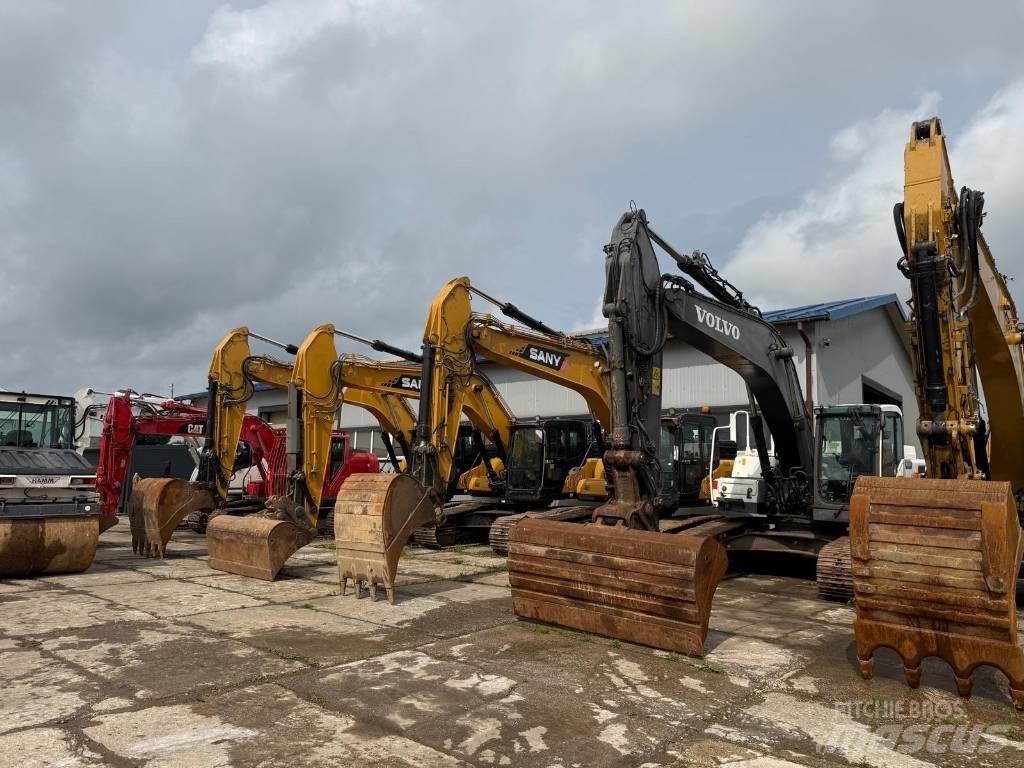 CAT 330 FLN Gravemaskiner med lang gravebom