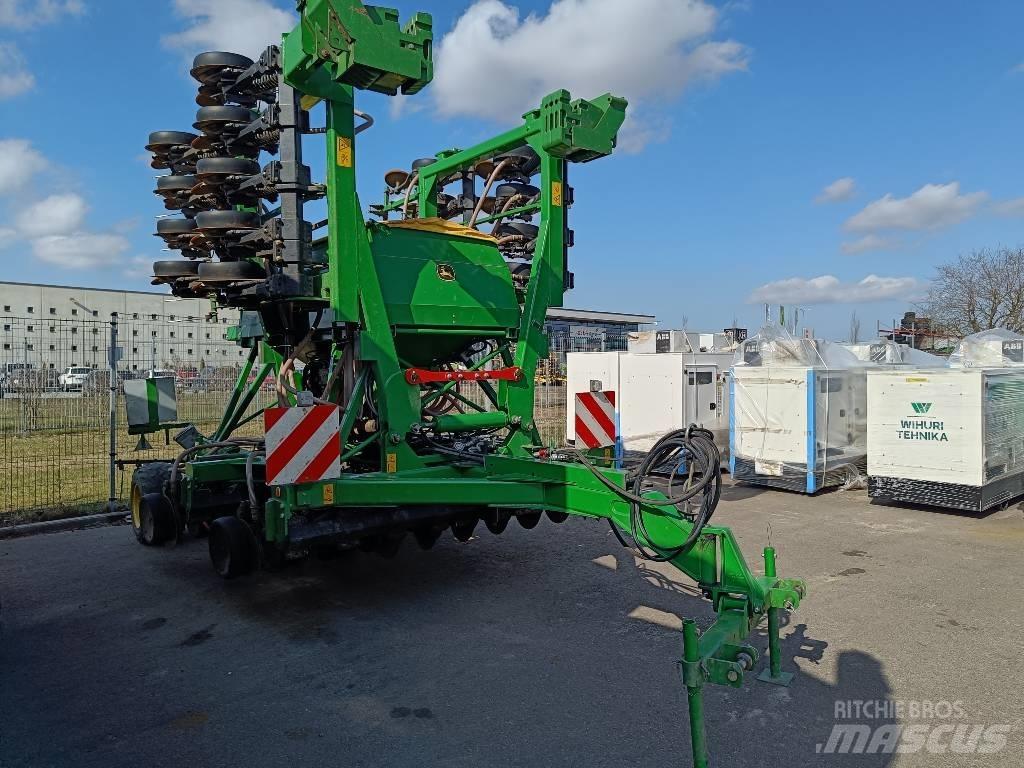 John Deere 750 A Såmaskine