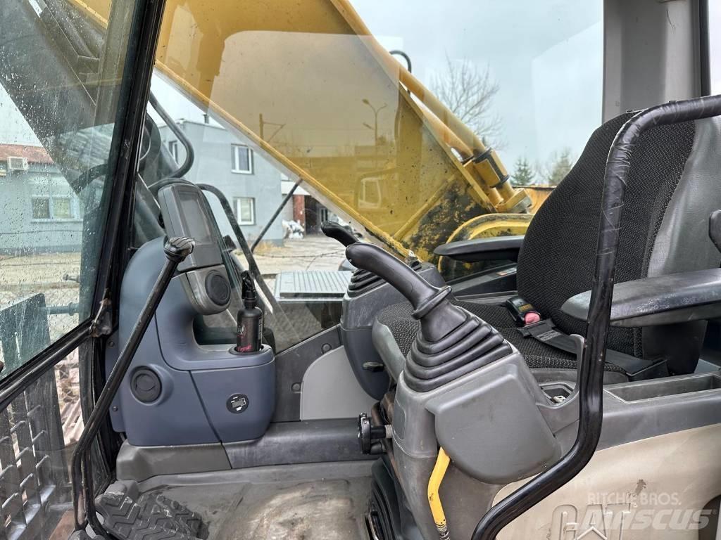 CAT 336 Gravemaskiner på larvebånd