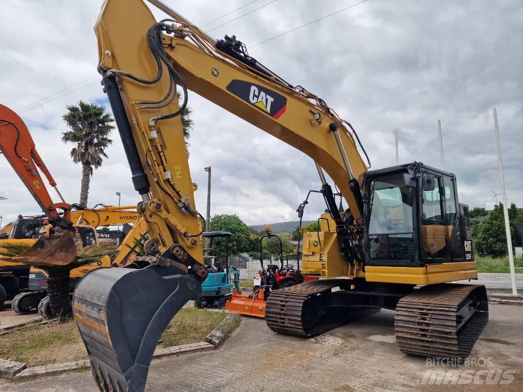 CAT 325 FL CR Gravemaskiner på larvebånd
