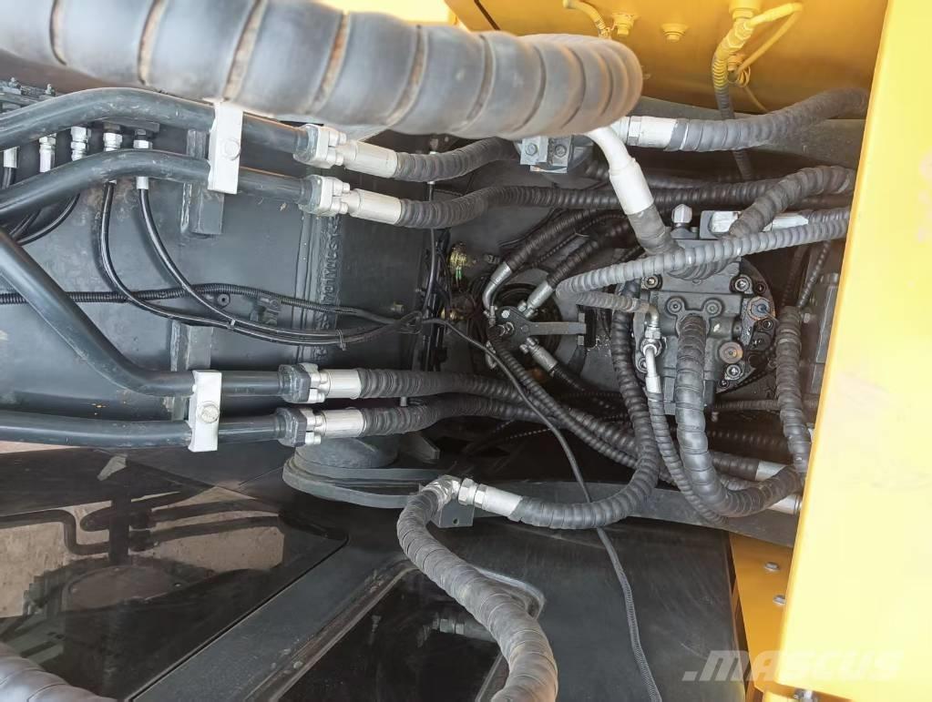 Hyundai 220LC-9S Gravemaskiner på larvebånd