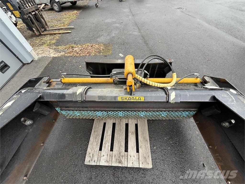 Skaala L19-30 Sneskovle og -plove