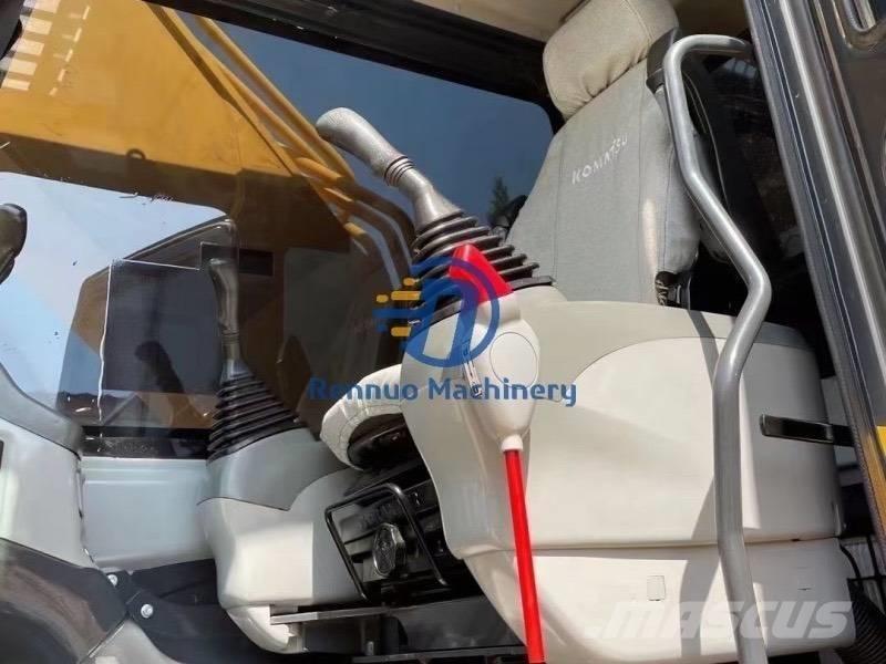 Komatsu PC360-8 Gravemaskiner på larvebånd