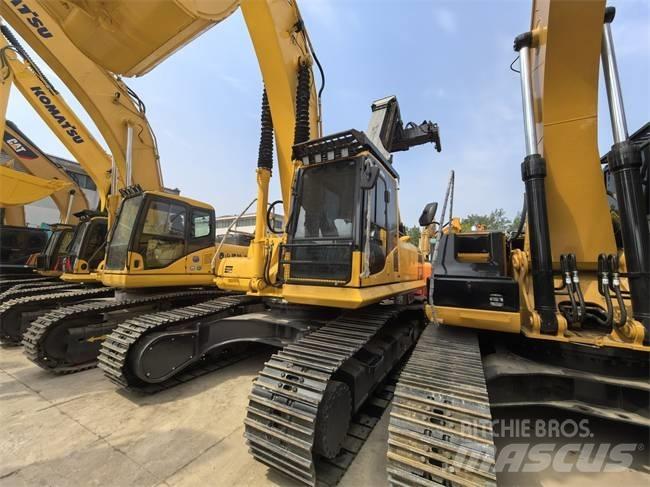 Komatsu PC 300-8 Gravemaskiner på larvebånd