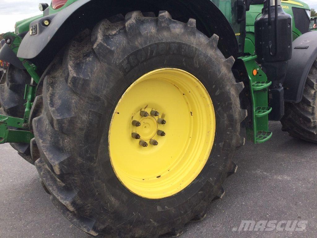 John Deere 6145R Traktorer