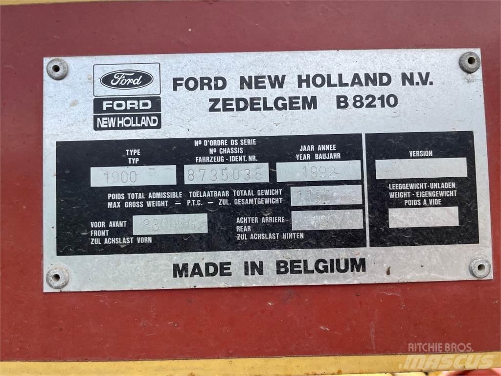 New Holland 1905 Grønthøster