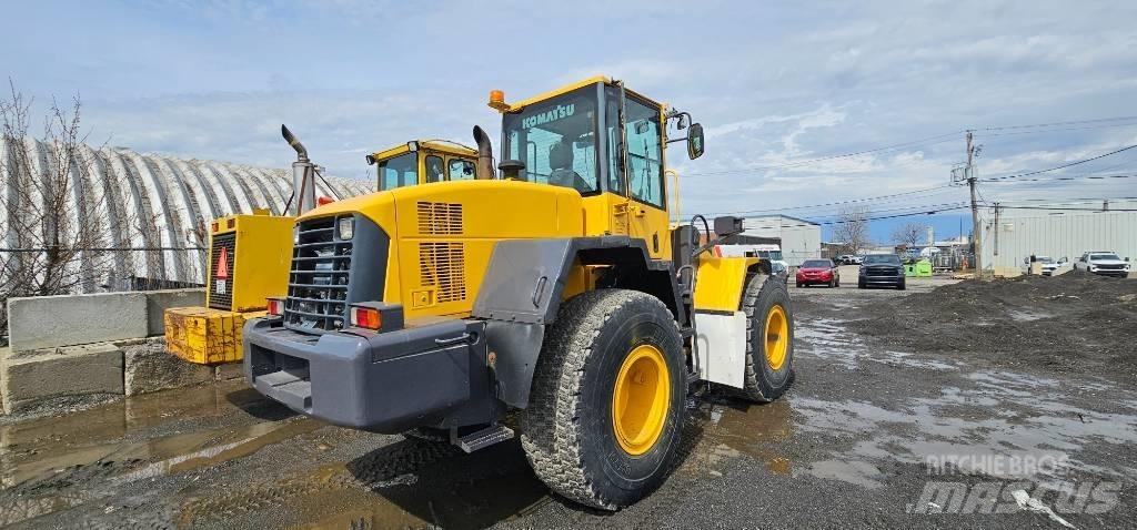 Komatsu WA 200 Læssemaskiner på hjul