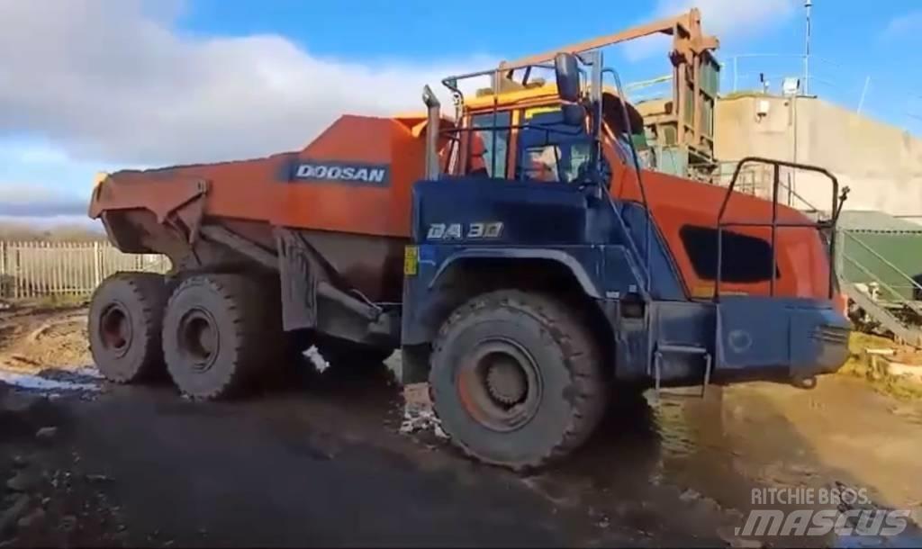Doosan DA 30 -7 Terrængående lastbiler