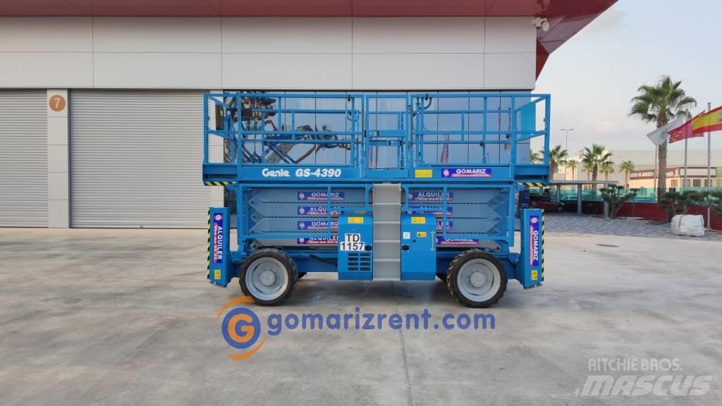 Genie GS 4390 RT Saxlifte