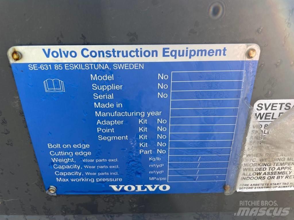 Volvo L 110 H Bucket Skovle