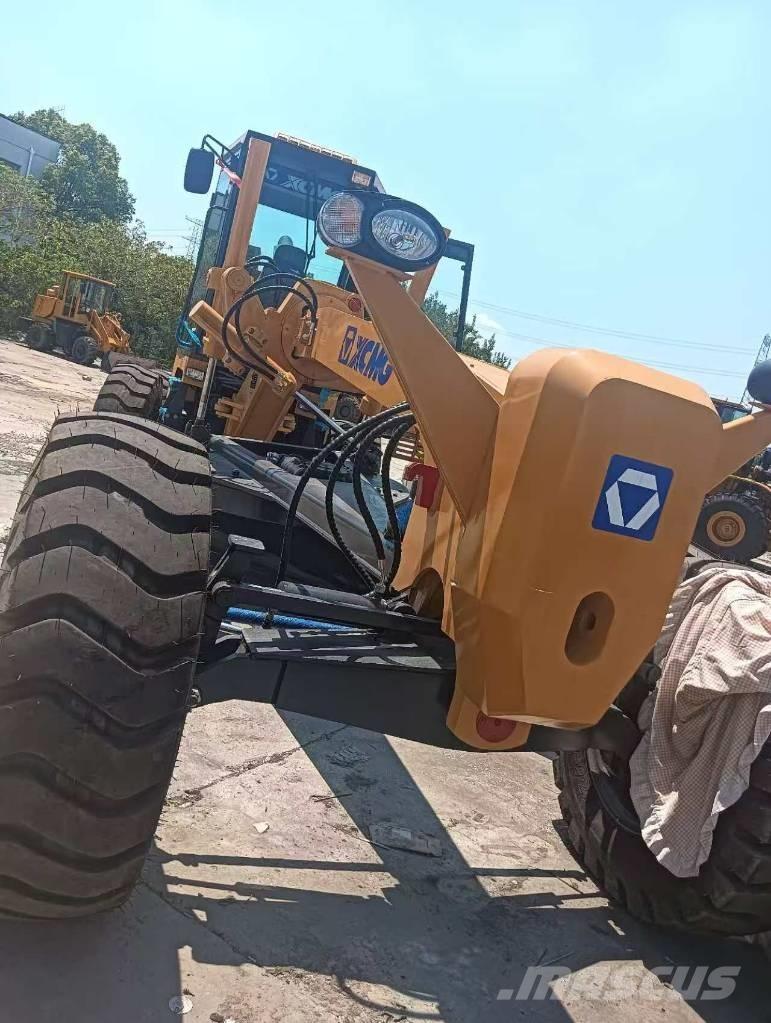 XCMG GR 1803 Vejhøvle / Gradere