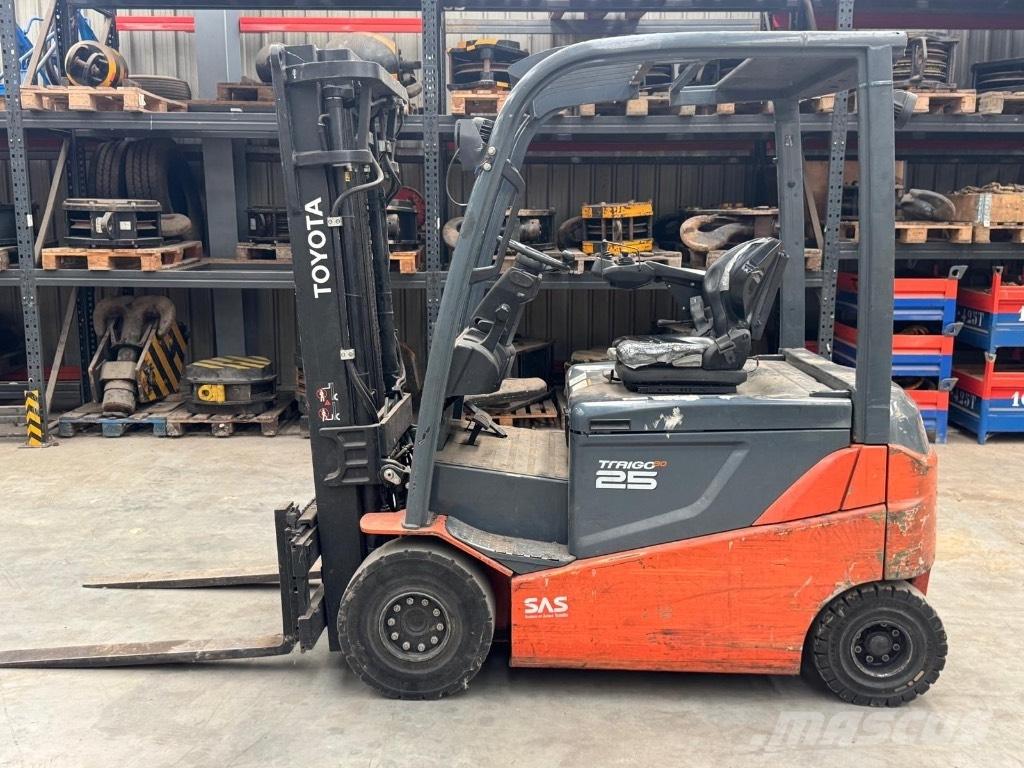 Toyota 8 FBMKT 20 El gaffeltrucks