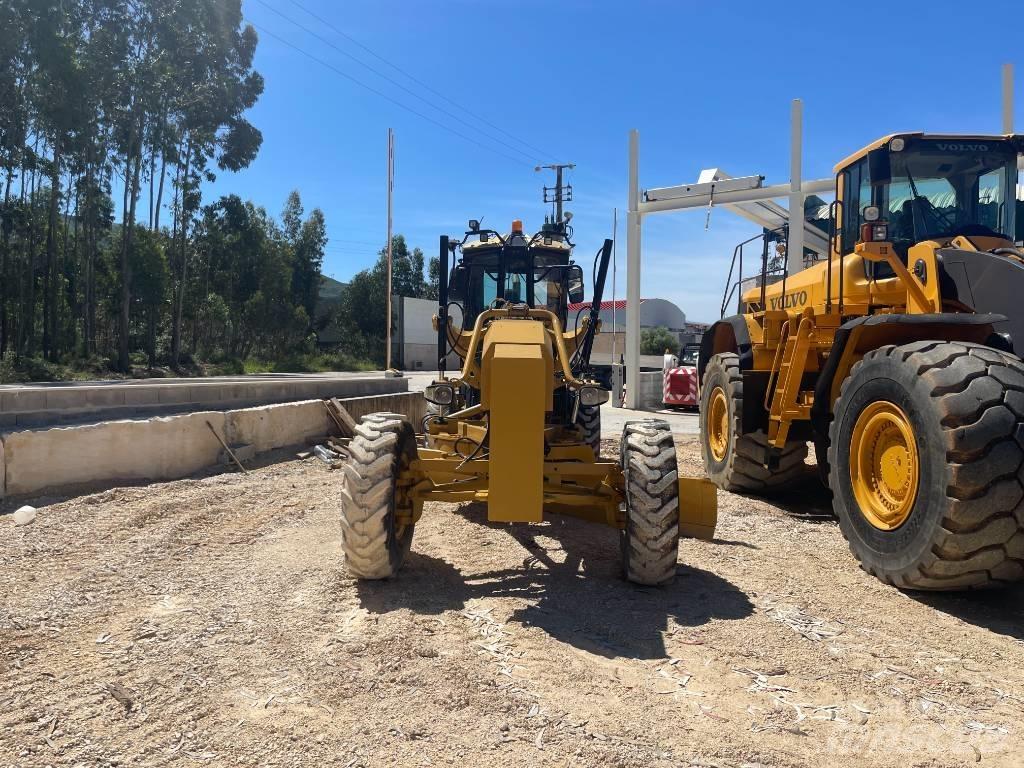 CAT 140 M Vejhøvle / Gradere