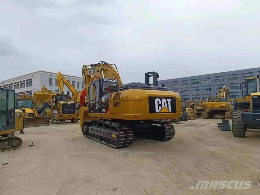 CAT 330 D Gravemaskiner på larvebånd