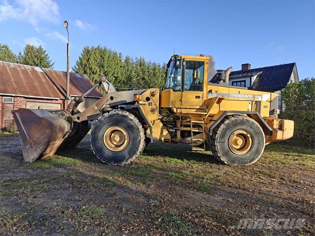 Volvo L180C Læssemaskiner på hjul