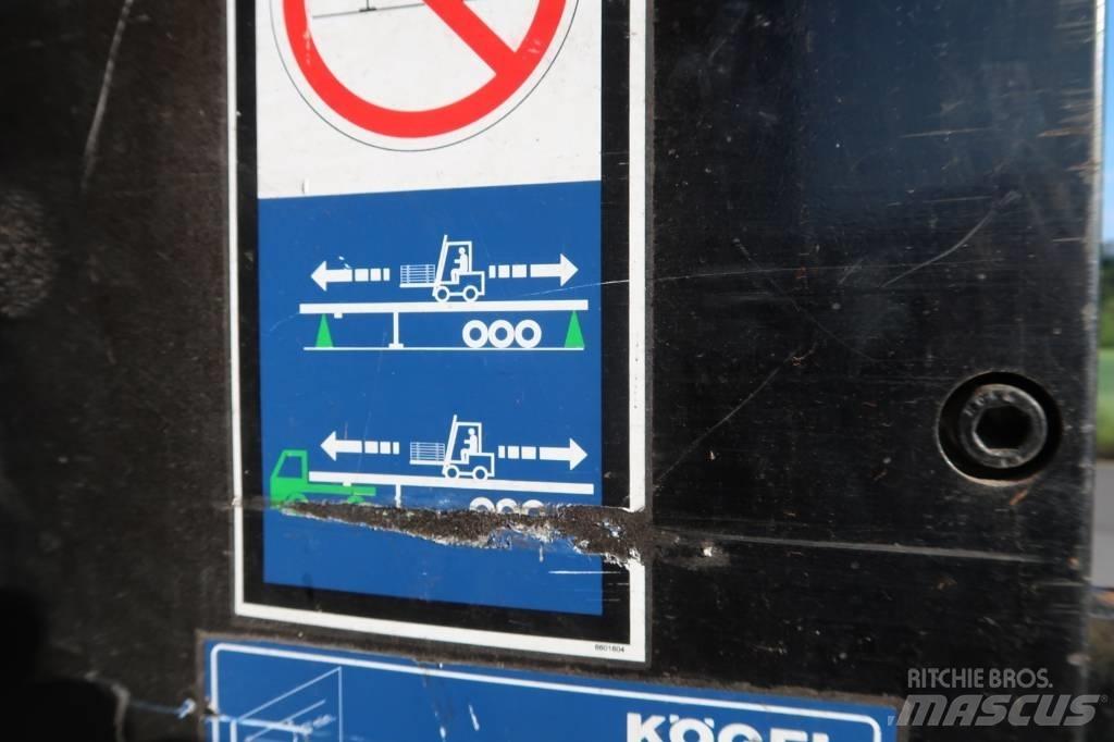 Kögel SN 24 Semi-trailer med Gardinsider