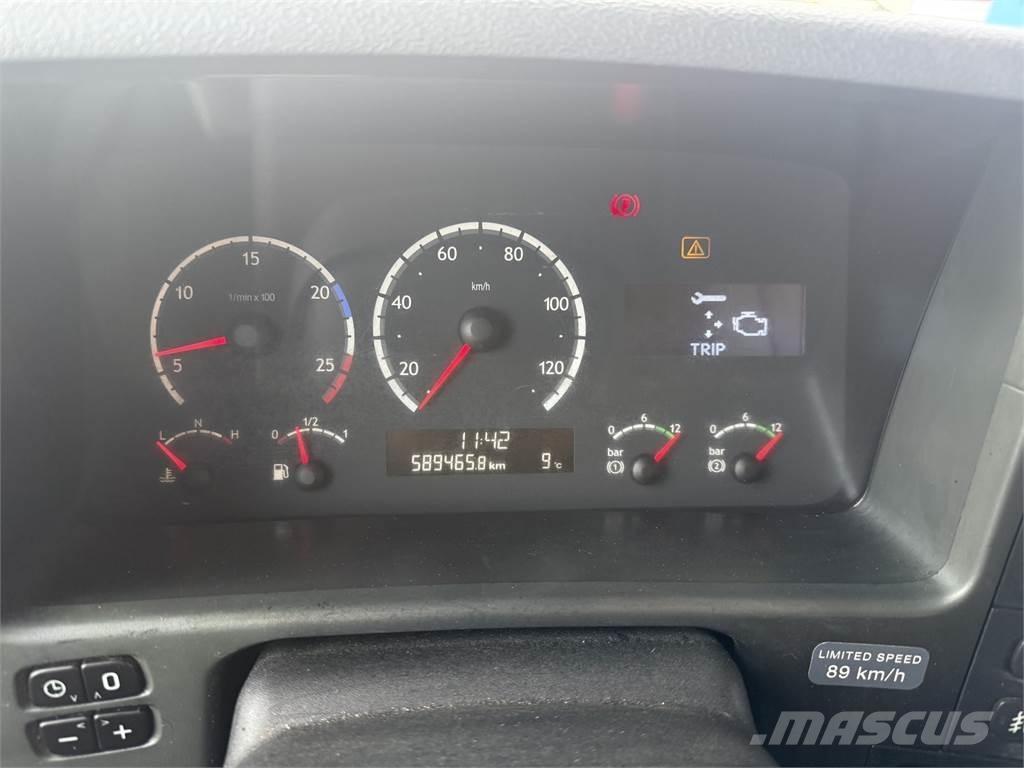 Scania P270 4X2 Lastbil med kran