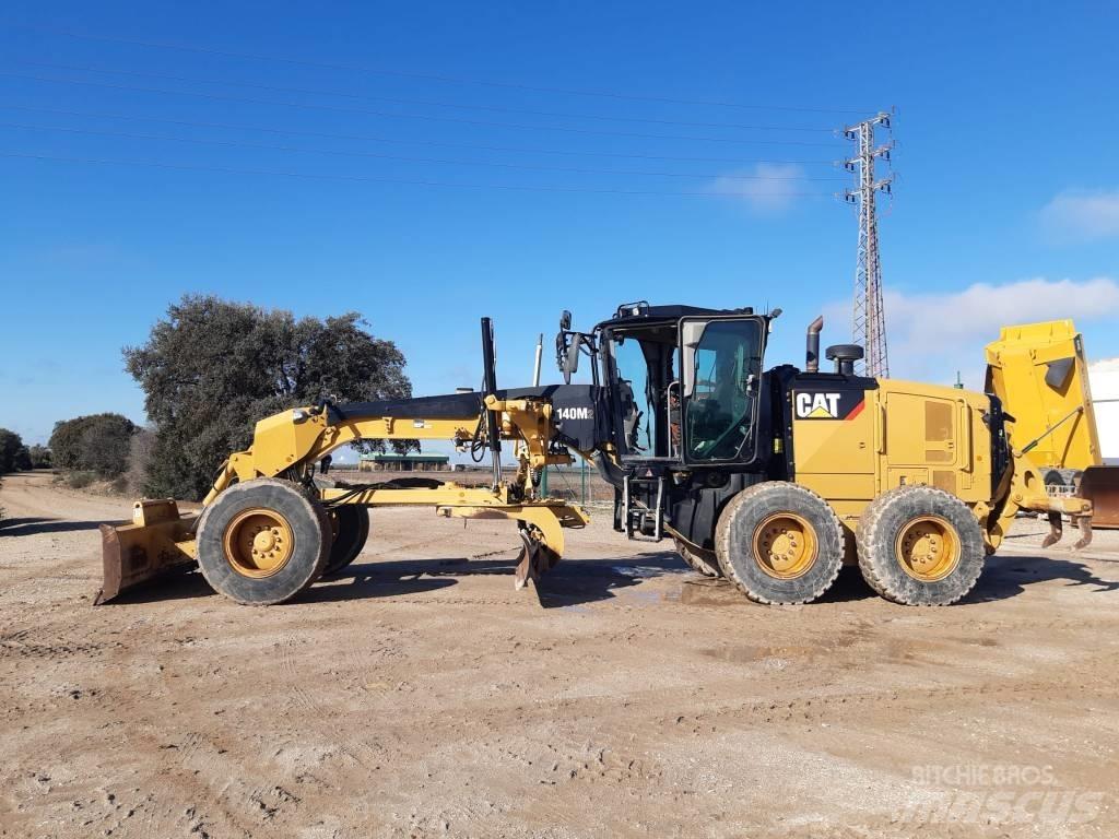 CAT M 140 M 2 Vejhøvle / Gradere