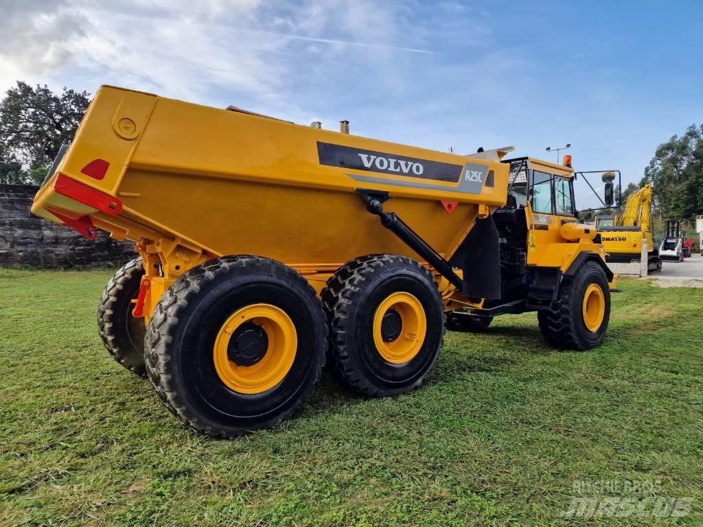 Volvo A 25 C Terrængående lastbiler