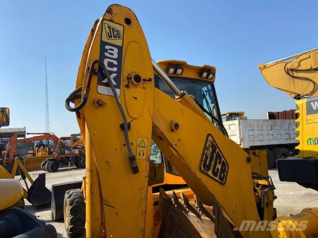 JCB 3 CX Rendegravere