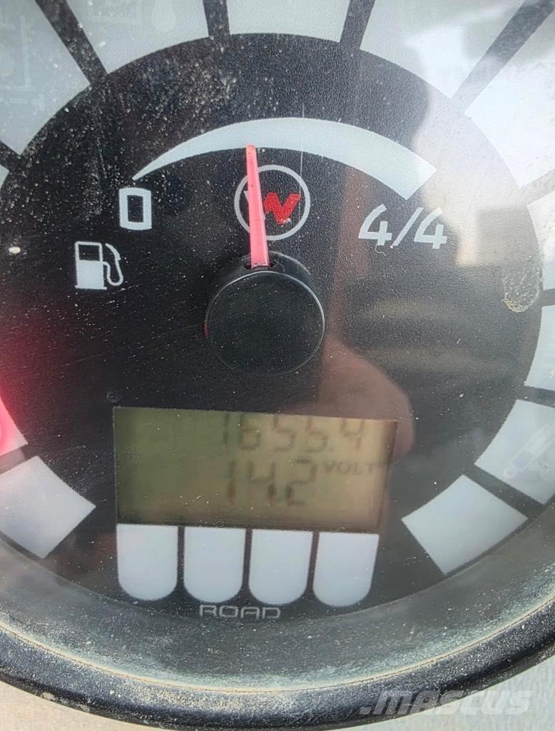 Wacker Neuson 850 Læssemaskiner på hjul