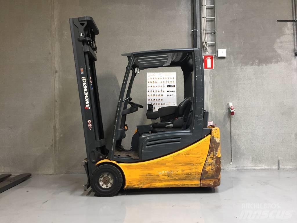 Jungheinrich EFG 216 El gaffeltrucks