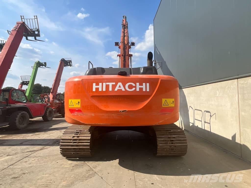 Hitachi ZX 250 LC-6 Gravemaskiner med lang gravebom