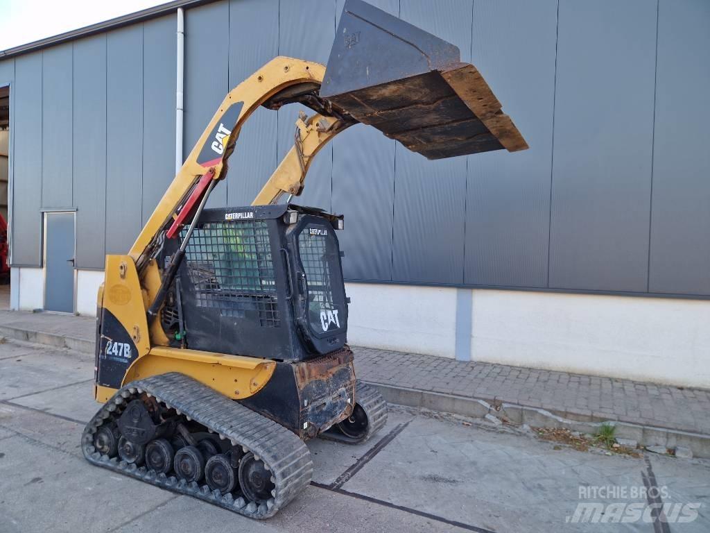 CAT 247 B Minilæsser - skridstyret