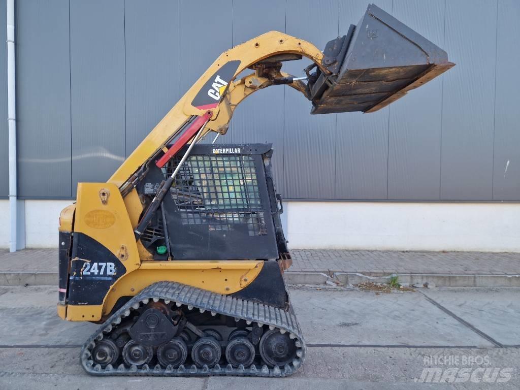 CAT 247 B Minilæsser - skridstyret