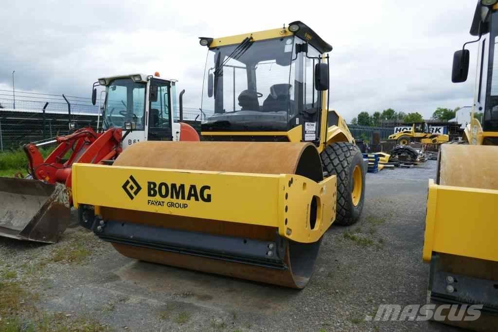 Bomag BW 213 DH-5 Jordvibrationstromler